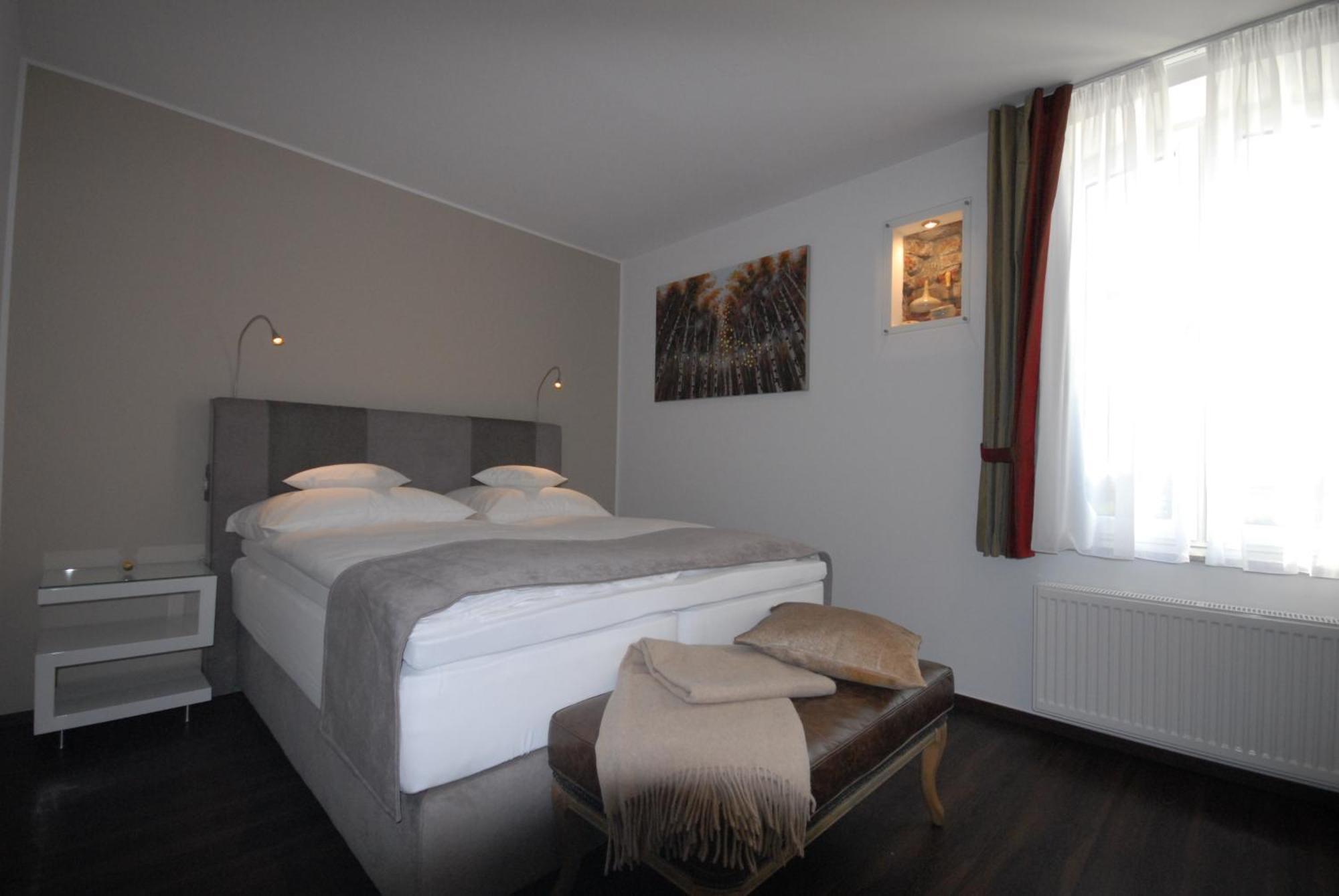 Landhotel Alte Toepferei Duisburg Bagian luar foto