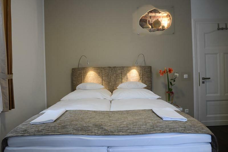 Landhotel Alte Toepferei Duisburg Bagian luar foto